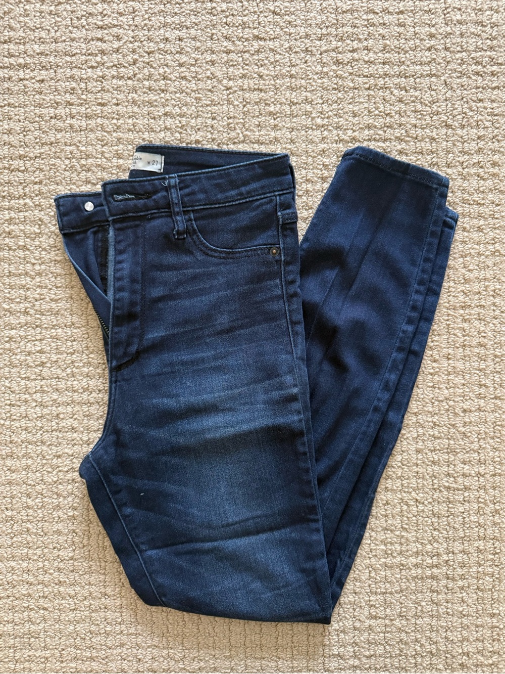 Abercrombie & Fitch Dark Wash Skinny Jeans